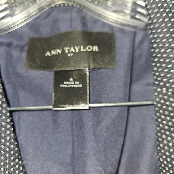 ANN Taylor Women's Polka-dot Blue Blazer Jacket one Button Closure Size 4 - Picture 7 of 10